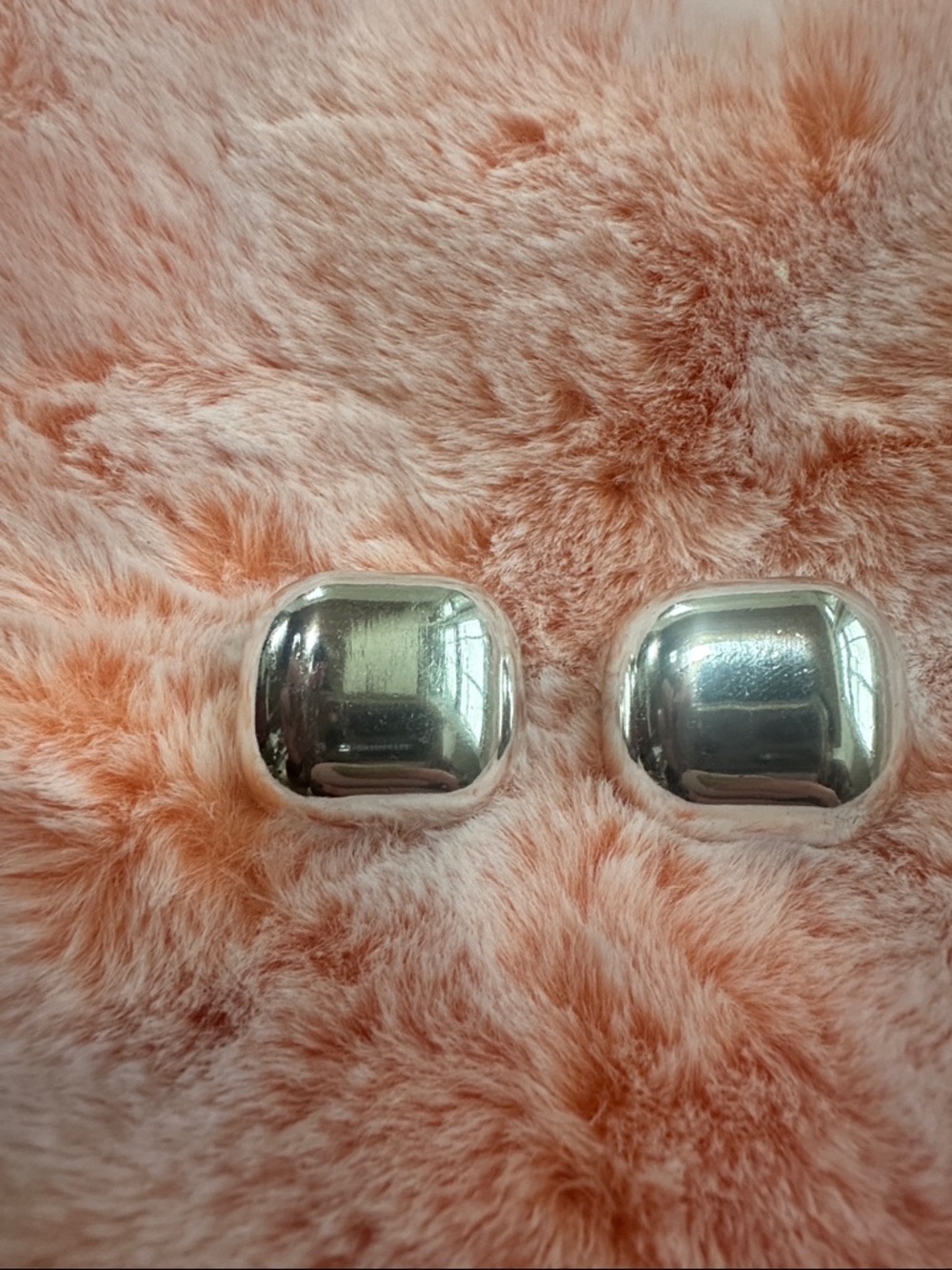 Nordstrom Rack Large Square Pebble Earrings - Picture 4 of 6